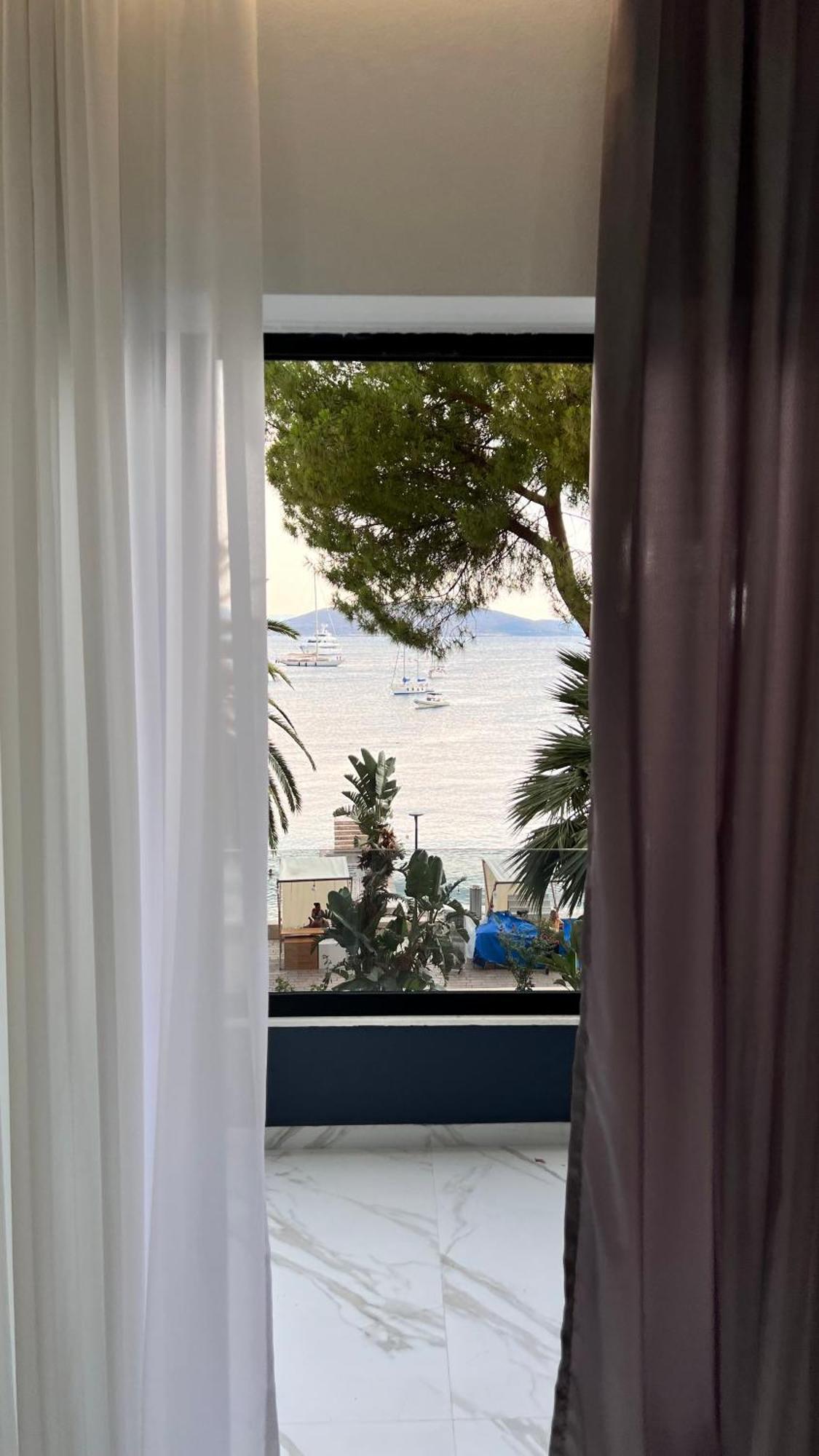 Lezet Hotel Sarandë Exterior foto
